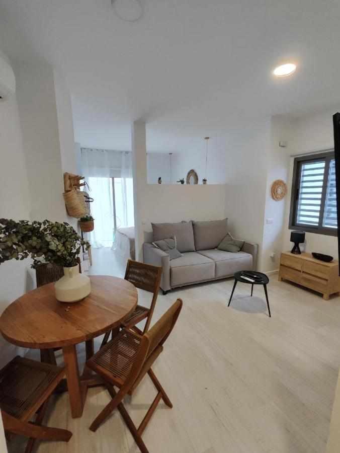 Apartamento Dos Aceras Málaga Eksteriør billede