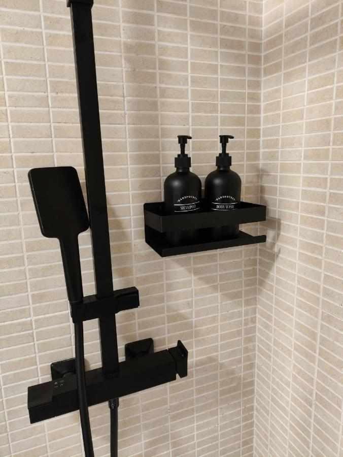 Apartamento Dos Aceras Málaga Eksteriør billede